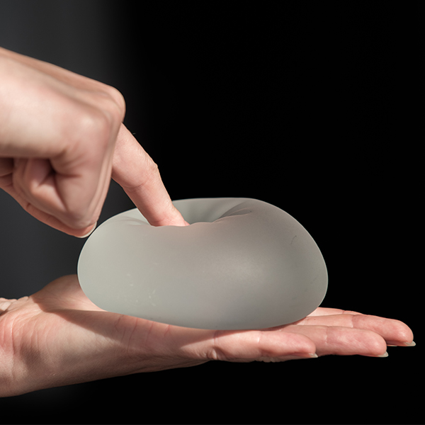 Breast implant