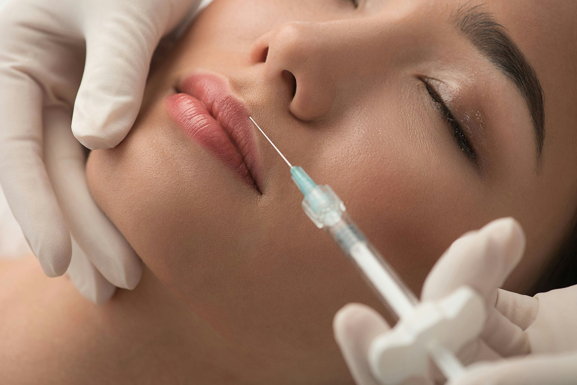 Woman receiving BOTOX