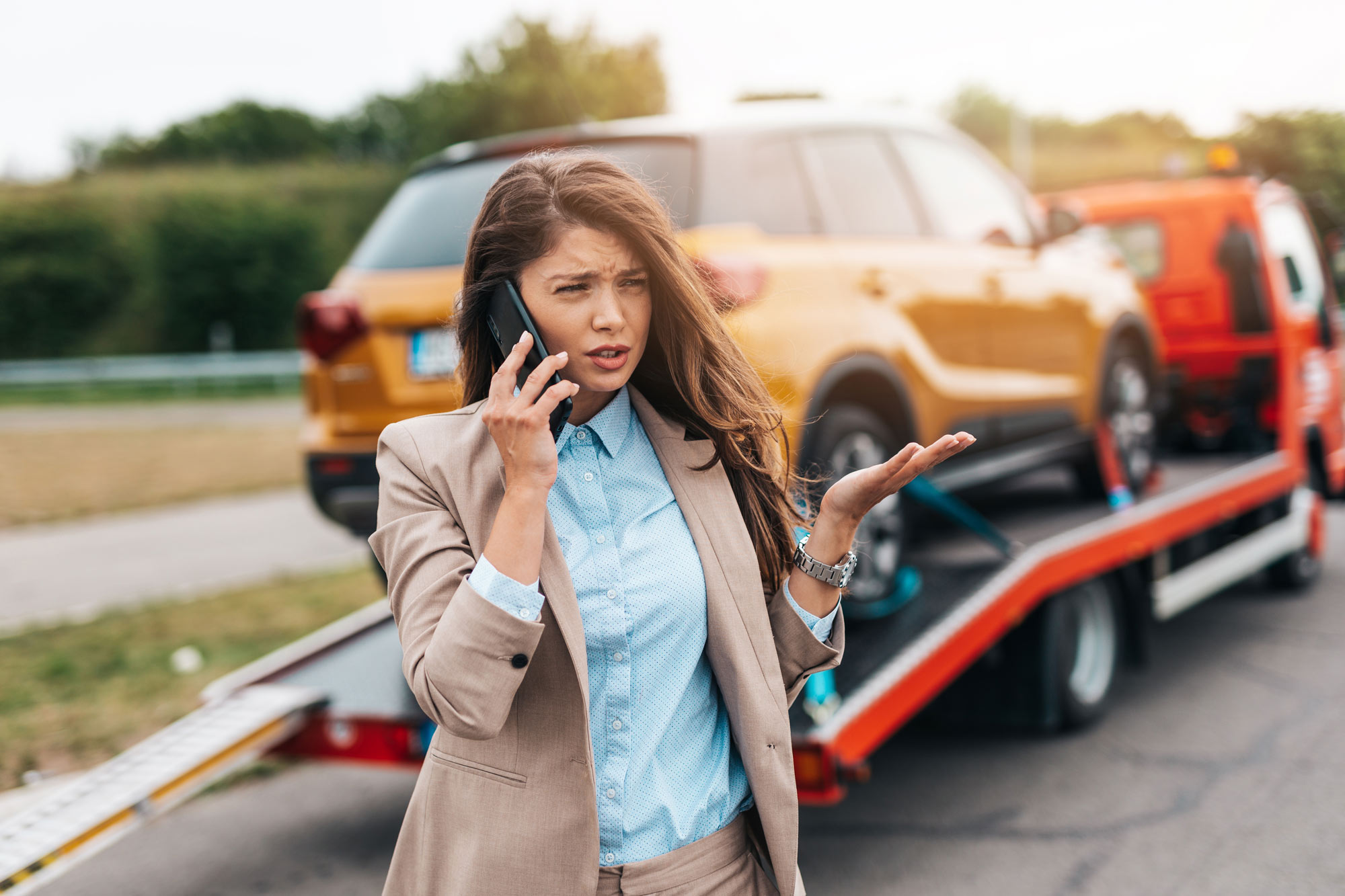 Woman calling after car is towed