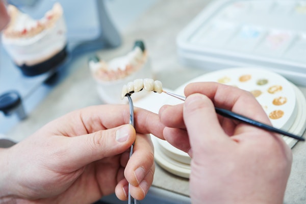 Painting dental bridge prosthodontics