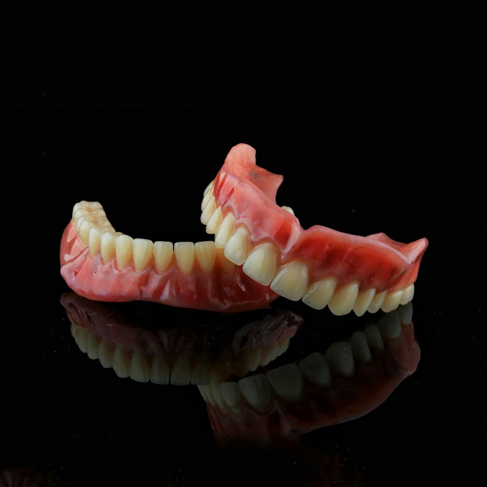Discolored dentures
