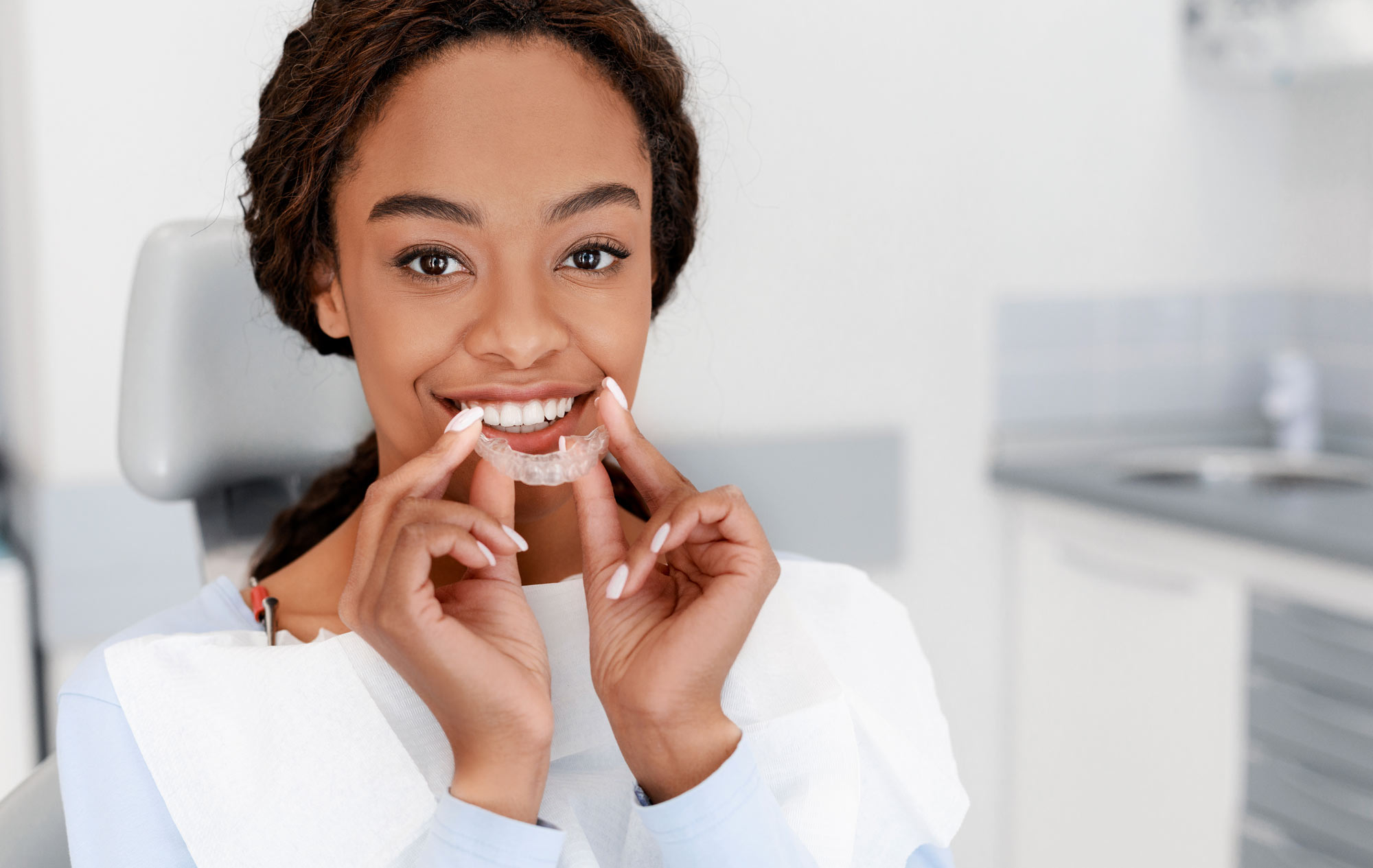 Braces vs. Invisalign: Comparing Orthodontic Options for a Perfect Smile