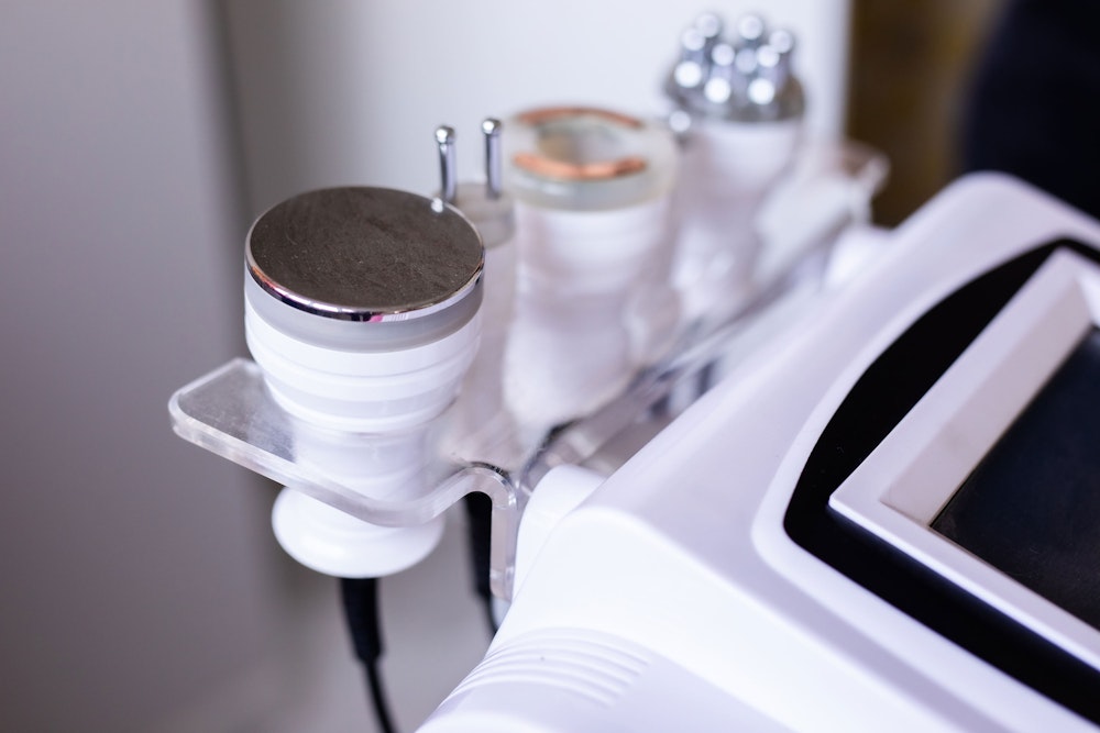 Ultrasonic liposuction machines