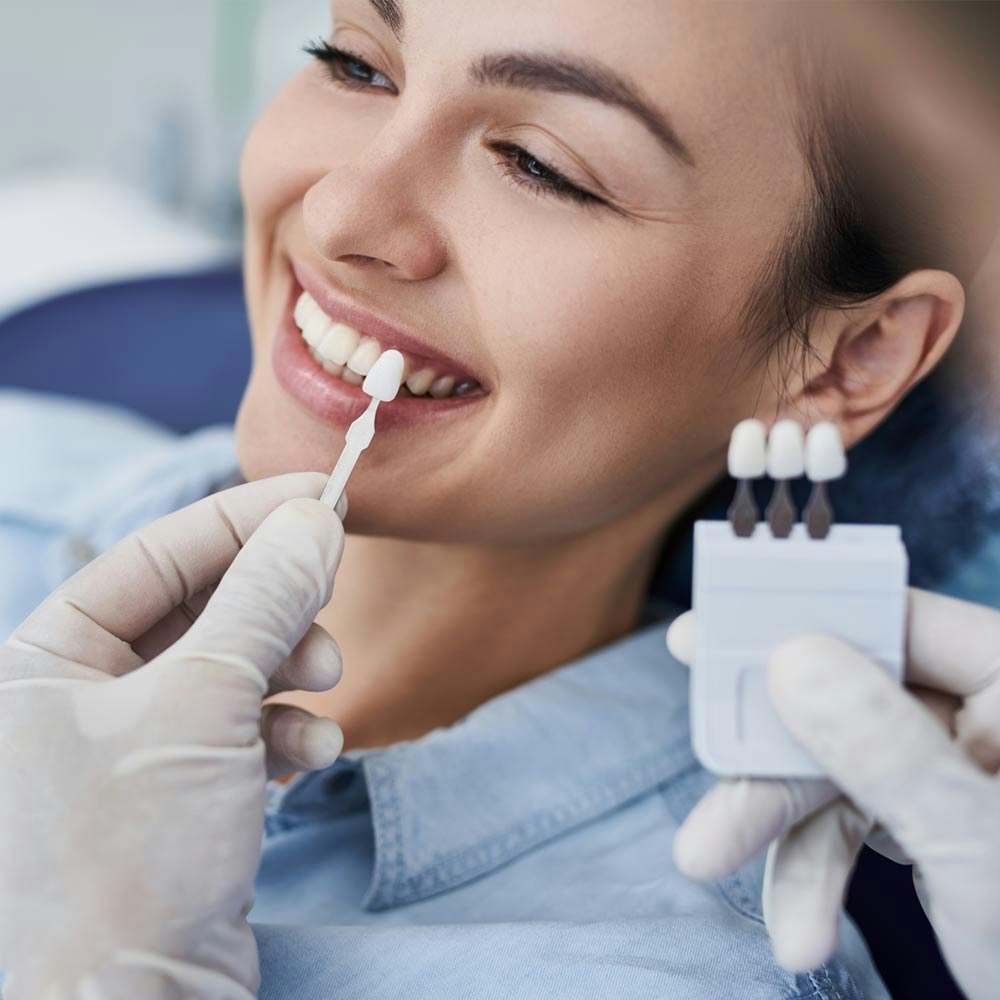 Lady getting veneers